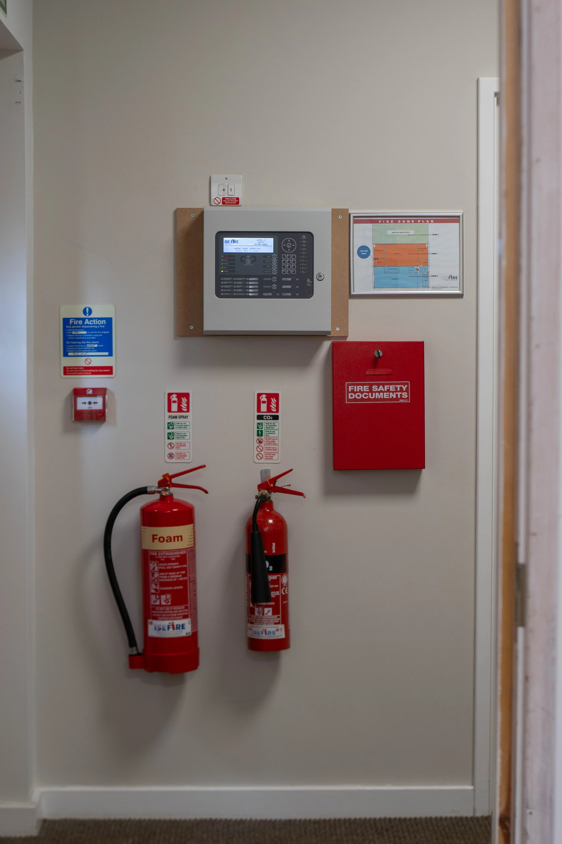 Fire extinguisher - Fire safety in workplace.
